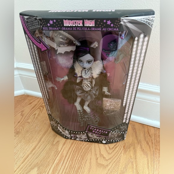 Nwt Monster High Clawdeen Wolf Reel Drama - Picture 1 of 6